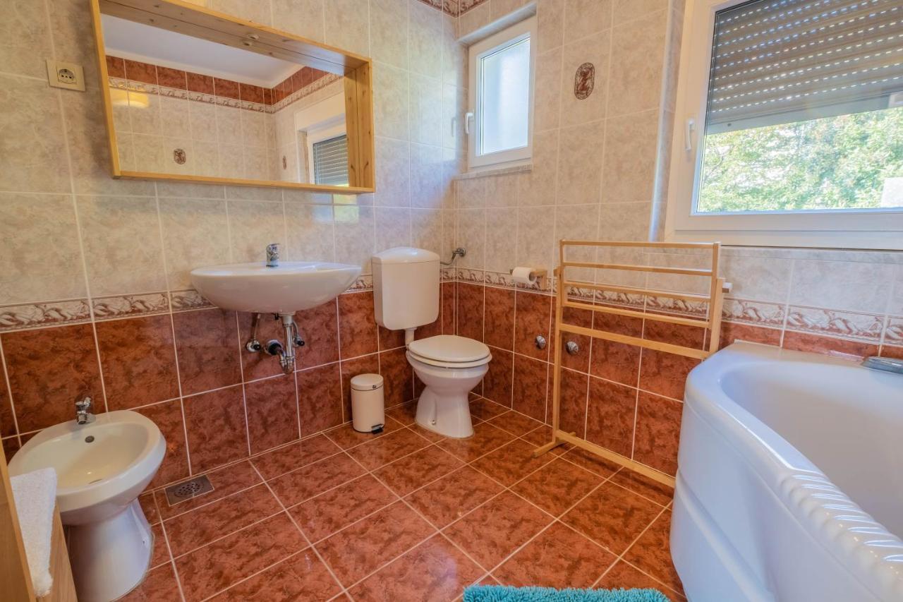 Apartman Ahel Ядраново Екстер'єр фото